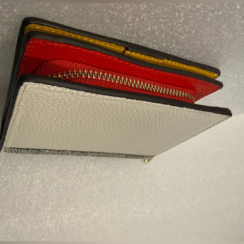 Coach x Disney x Keith Haring UFO Mickey Button Snap Wallet - Picture 3 of 8